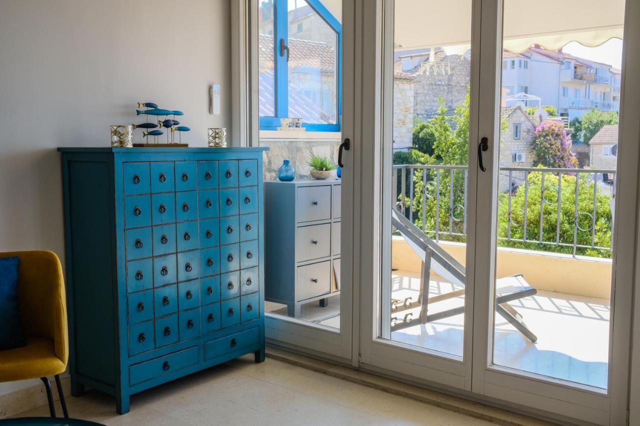 Villa Penthouse In Old Dalmatian House - Flybridge Hvar Town Exterior foto