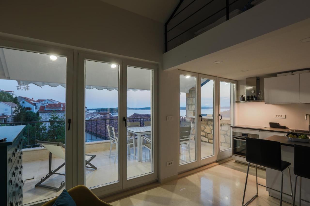 Villa Penthouse In Old Dalmatian House - Flybridge Hvar Town Exterior foto