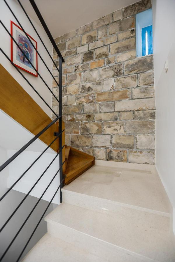 Villa Penthouse In Old Dalmatian House - Flybridge Hvar Town Exterior foto